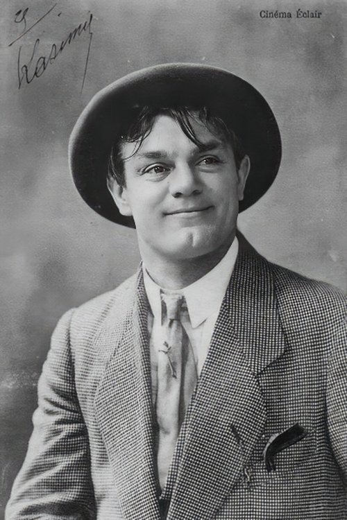 Lucien Bataille as The Officer