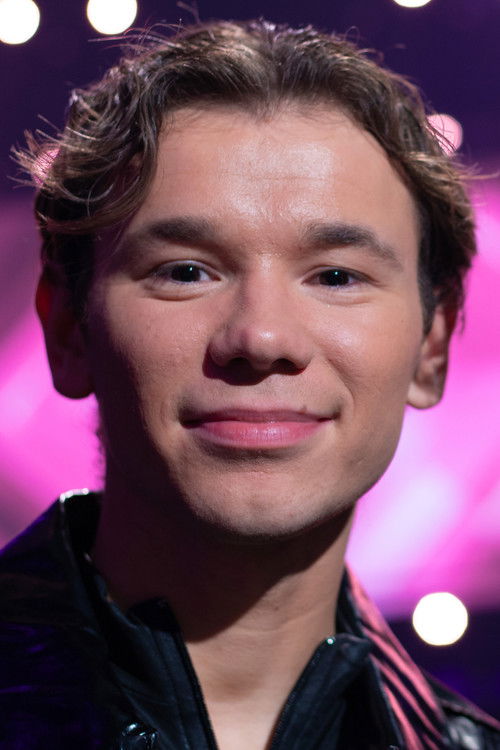 Martinus Gunnarsen as Martinus Gunnarsen