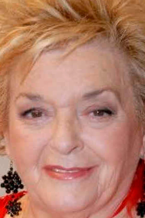 Marisa Porcel as Señora 1