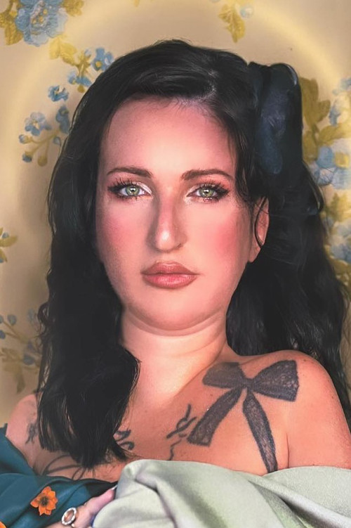 Lucie Carrasco as Herself