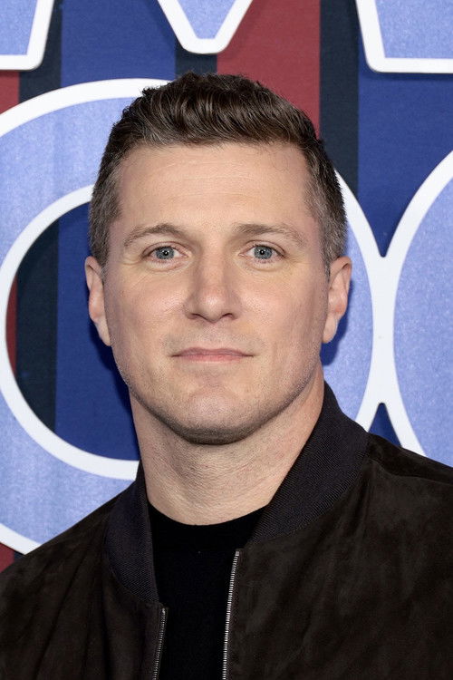 Nick Dillenburg as Chris