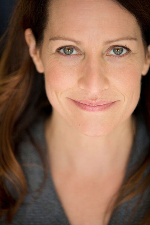 Louise Cardinal as Louise