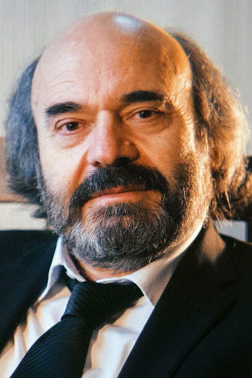 Jean-Vincent Brisa as Danton