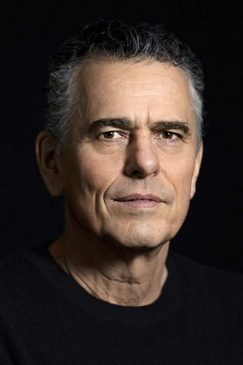 Ahmad Mesgarha as Major