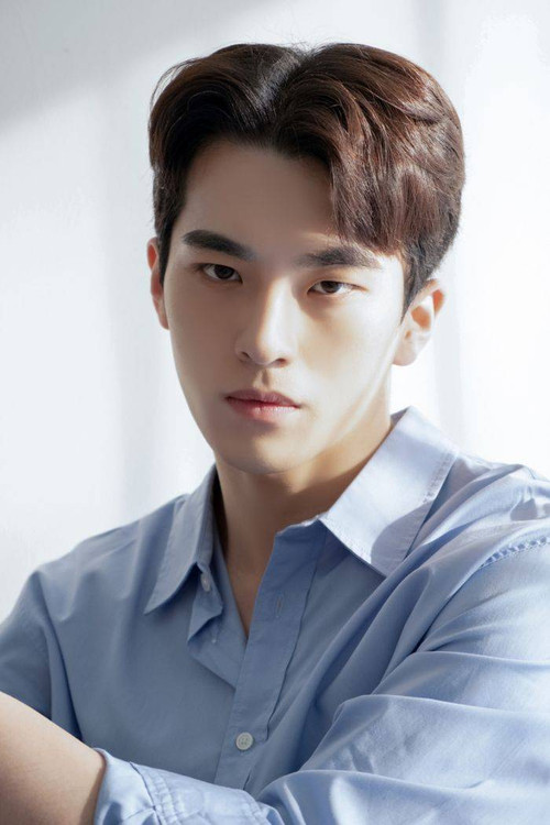 Choi Jae-hyeok as Kwon Jung-woo