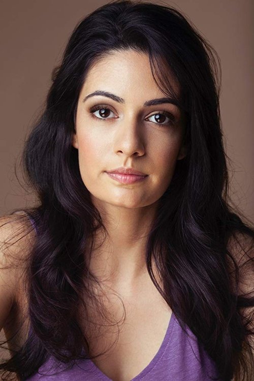 Maya Saroya as Rosie