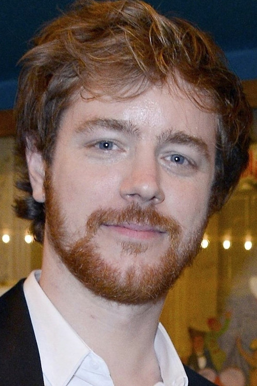 Gaël Giraudeau as Amaury Marsault