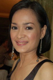 Donna Harun as Ningrum