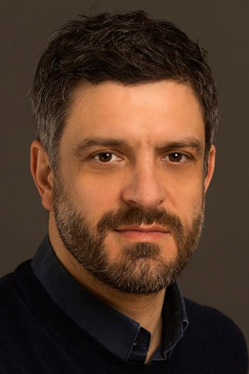 Kenneth Kainz as Man