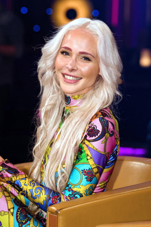 Theresia Fischer as Self