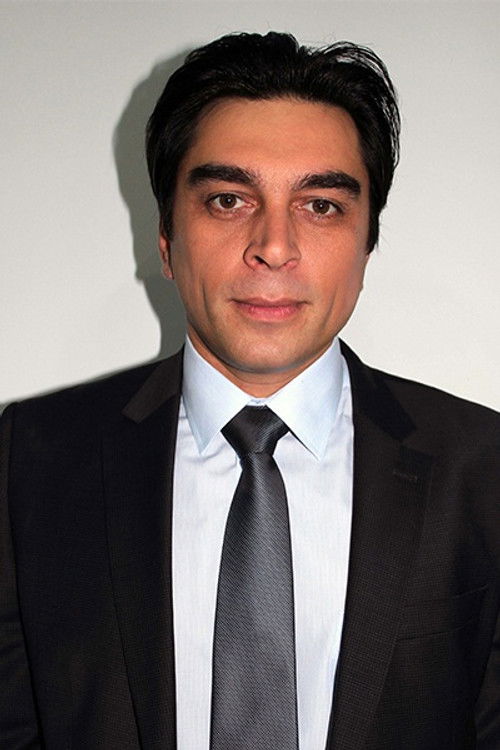 Nəsimi Mirzoyev as Elshan