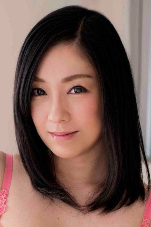 Rumi Kodama as Keiko Muraoka