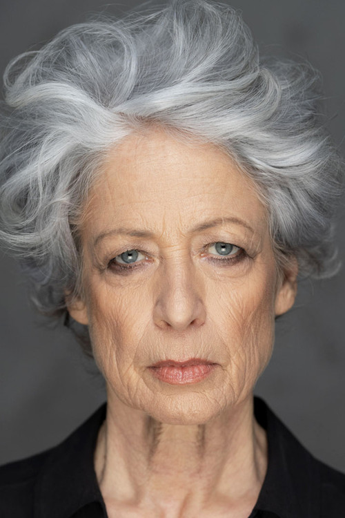 Paola Sambo as Paolina