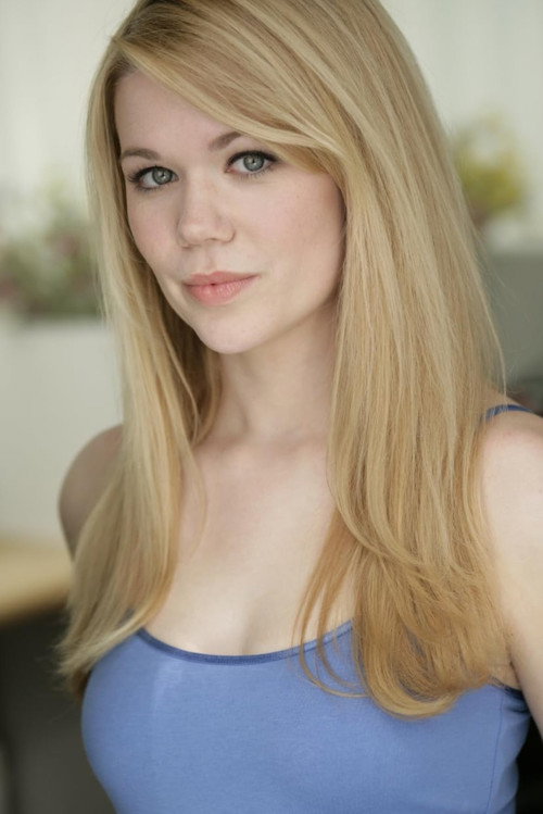 Laura Elizabeth Hall as Annella