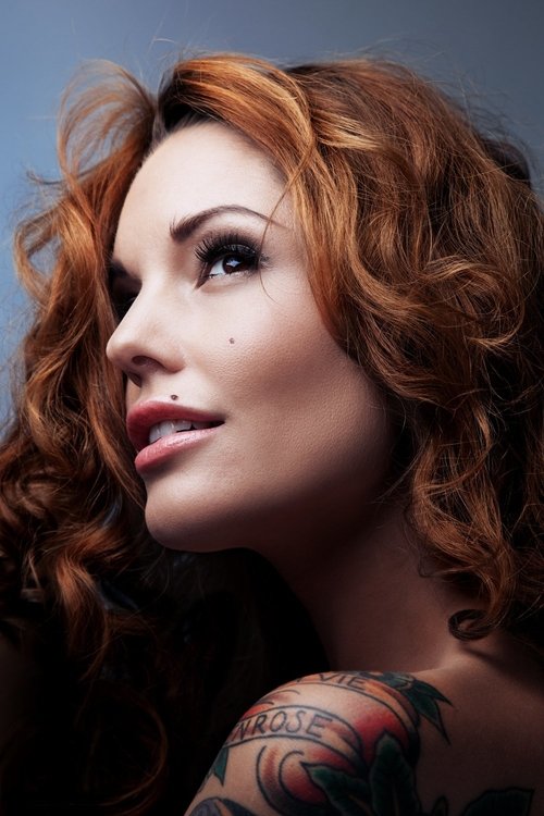 Triana Iglesias as Matilde 'Mille' Fossum