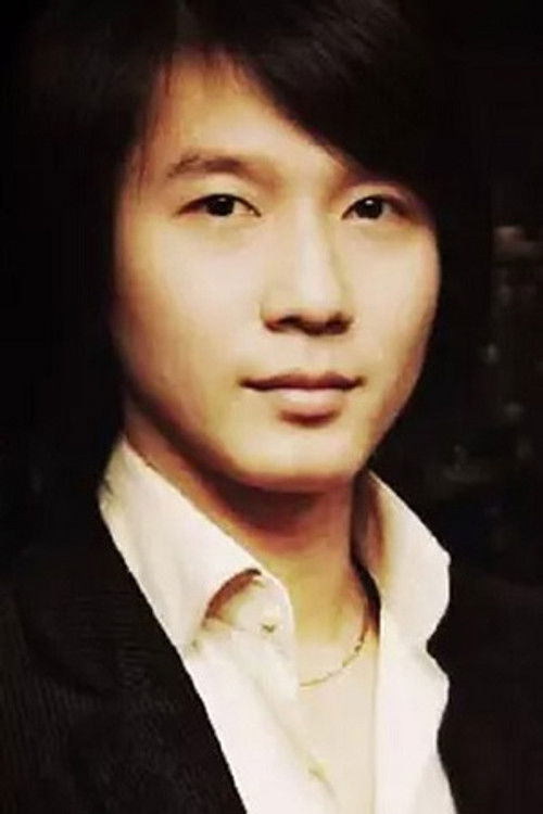 Zhang Lichuan as Zhang Muzhi