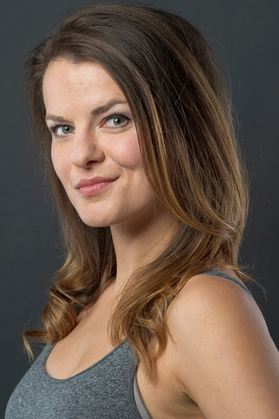 Maggie Lou Rader as Alice