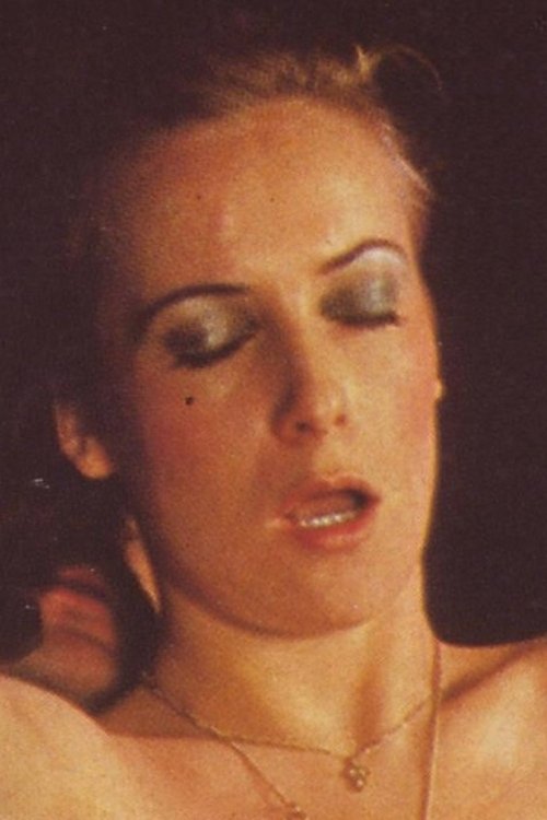 Marie-Claude Viollet as Robert's wife