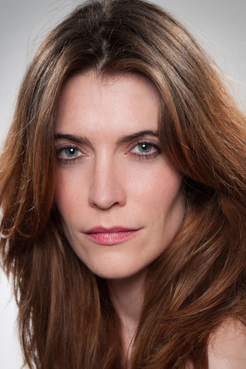 Aislinn Sands as Emilie Jones