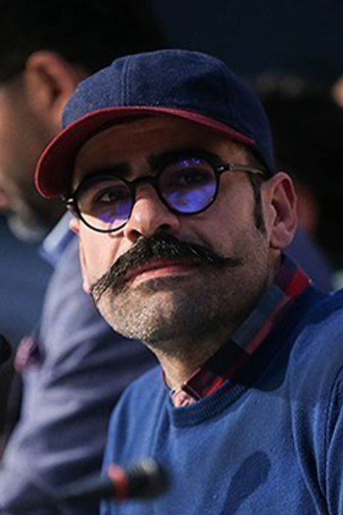 Ali Derakhshande as Fisherman