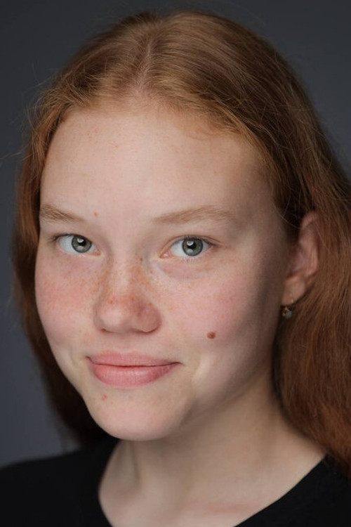 Злата Кириллова as 