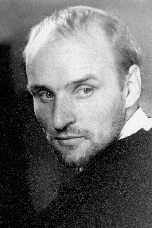 Anatoliy Solonitsyn as Dr. Sartorius