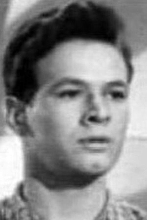 Viktor Yegorov as Leonid Butusov