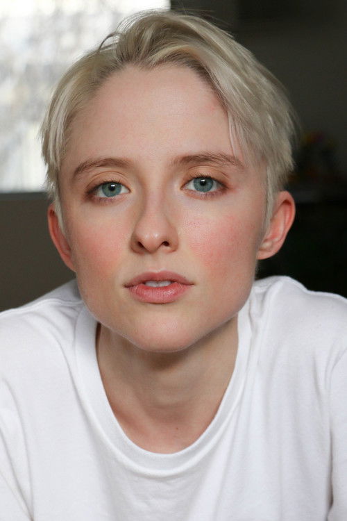 Paige Emerson as Farryn