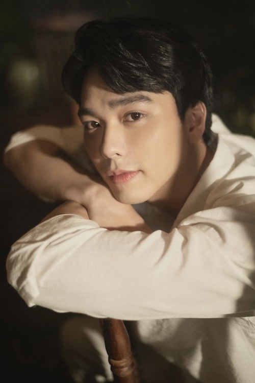 Ngô Hải Nam as Ca Sĩ