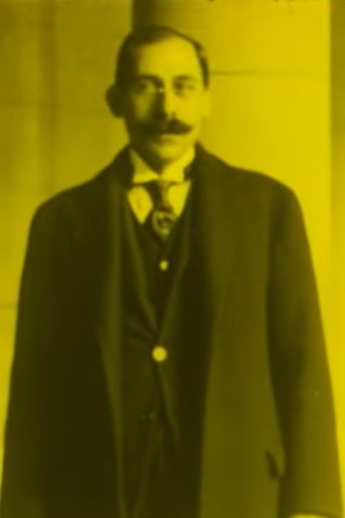 Juan Manuel Giuffra as Vice-rector