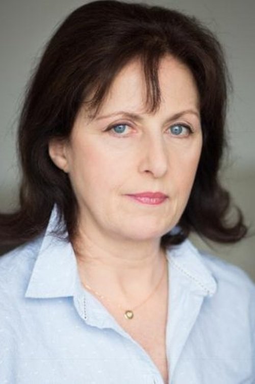 Valériane de Villeneuve as Mme Karoussos