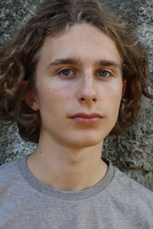 Otto Dušek as Ondra