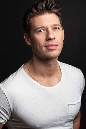 Constantine Rousouli as Theo