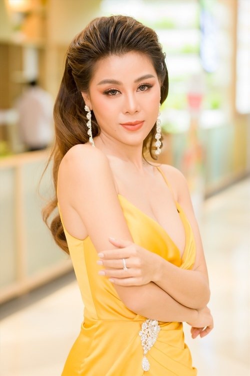Nam Thư as Yêu Nữ