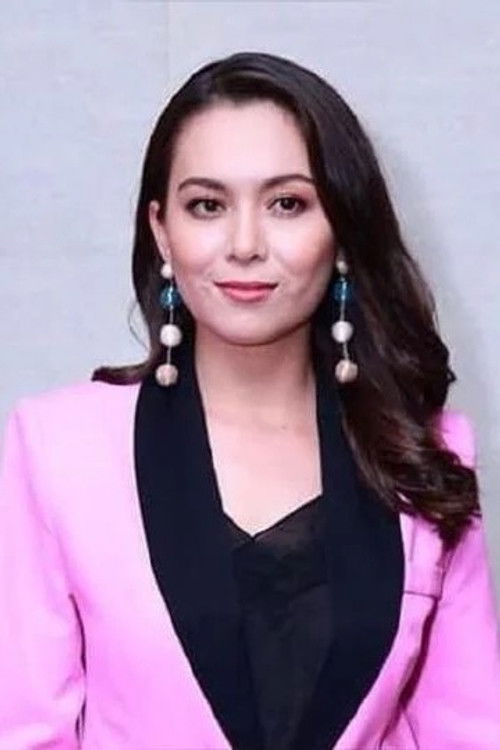 Siti Saleha as Sofia Farid