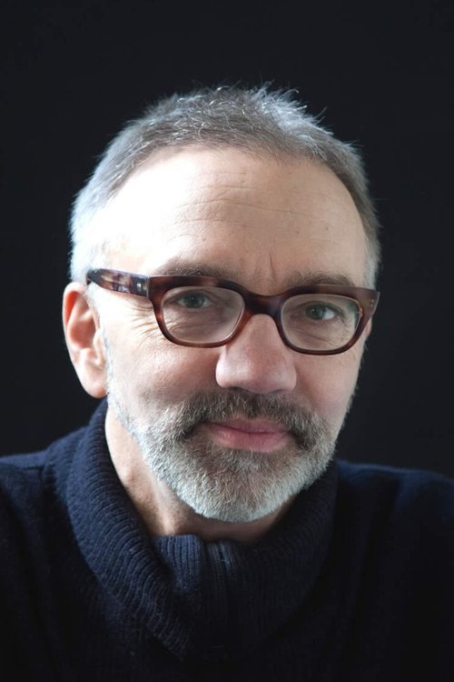 Flip Filz as Man in self help group