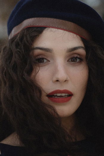 Gunay Hasan as Nigar