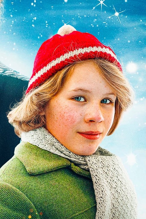 Kaya Ekerholt McCurley as Stine