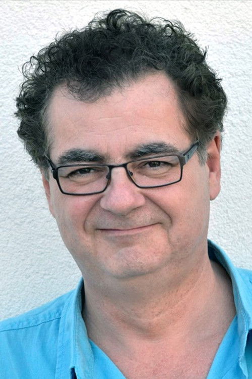 Zoltán Galambos as Mikrobusz tulajdonos