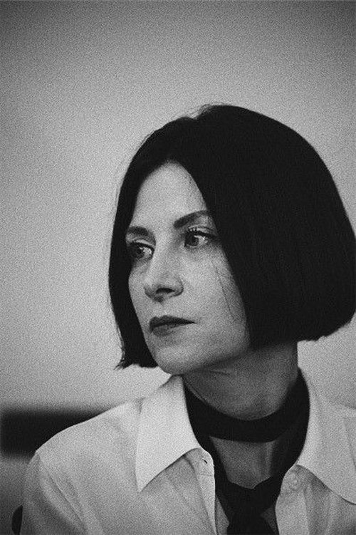 Donna Tartt as 