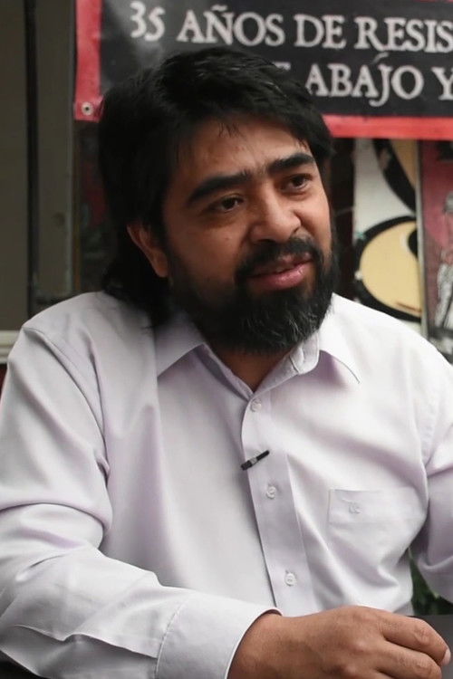 Salvador Hernández as Self