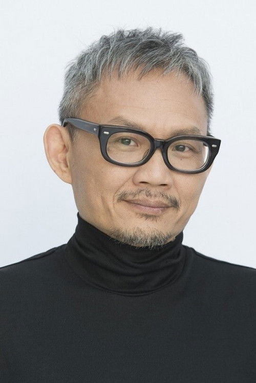 Chen Kuofu as Producer Chen Kuofu