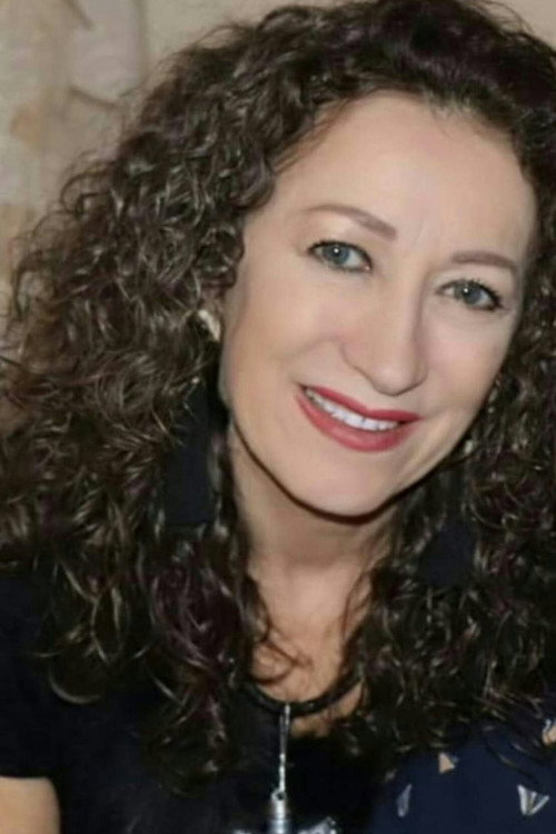 Nadejda Stepanova as Yeva's Mother