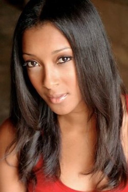 Onira Tarés as Chloe