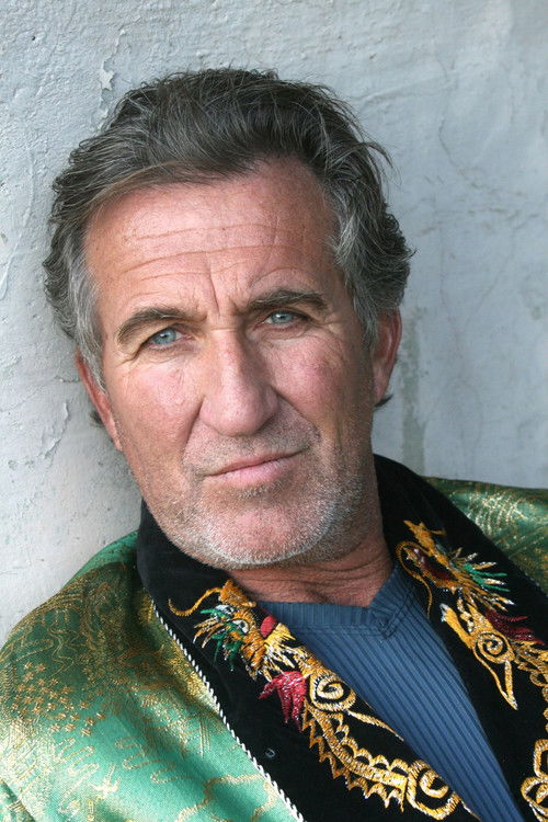 Phil Sky as Brando Sr.