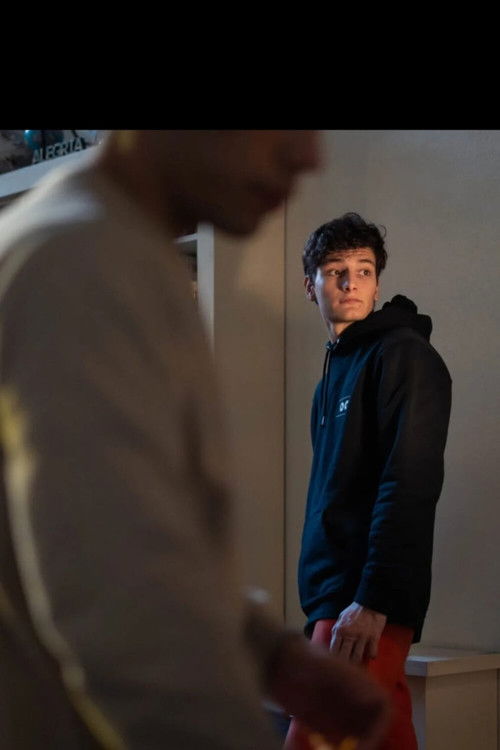 Tomas Molezzi as Tomas Molezzi/ Presidente