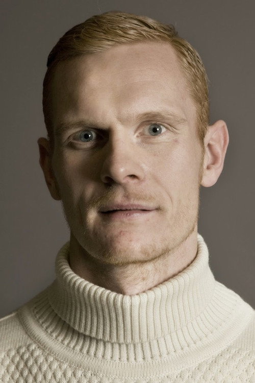 Peter Plaugborg as Kursk Executive Officer Alexander Grekov