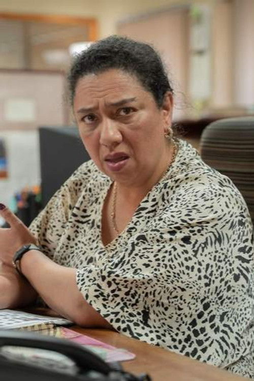 Ilse Oppelt as Jo-Anne Davids