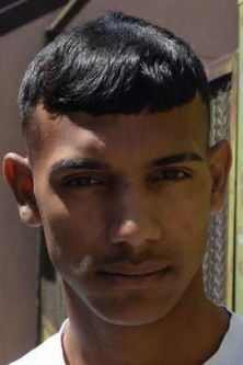 Bojidar Iankov Asenov as Liuben