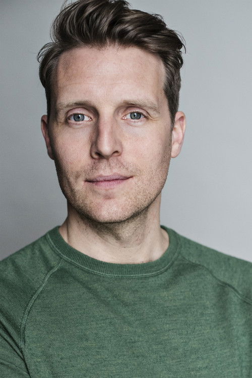 Christopher Harper as Cliff Last